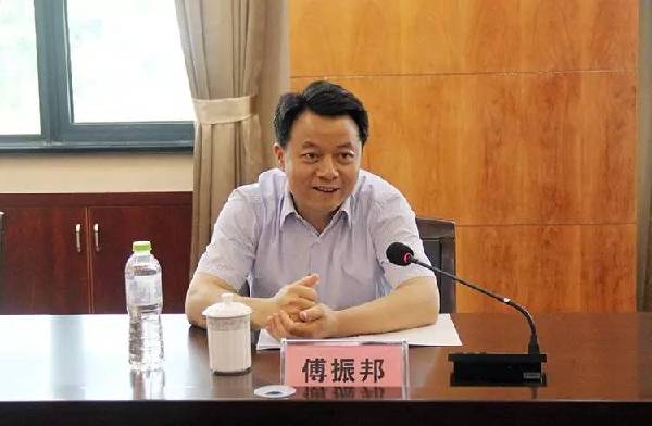 中学志愿服务怎么做?团中央书记处书记傅振邦