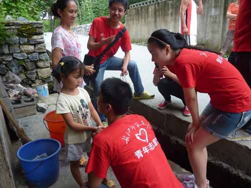 青春三下乡 闪耀中国梦--中国青年志愿者网