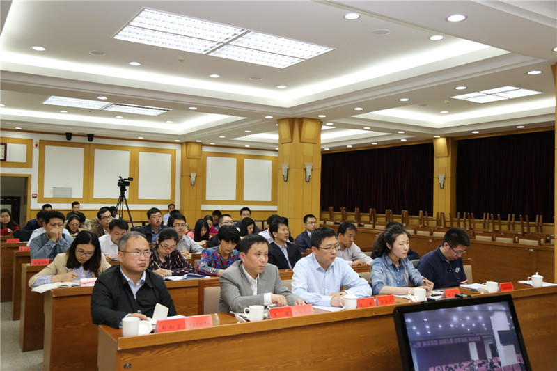 2016年大学生志愿服务西部计划启动-中国青年