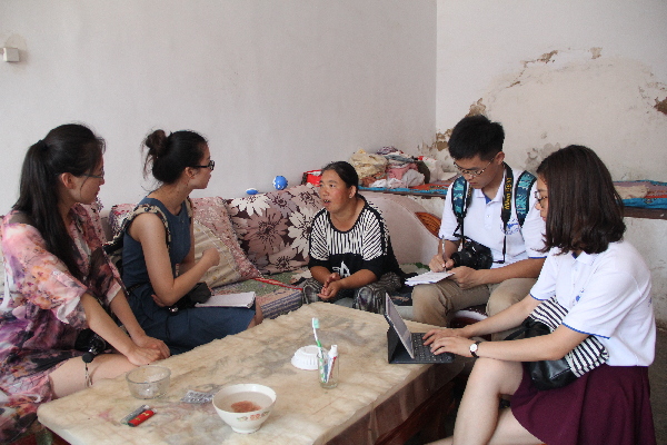 浙江大学博士生会、博士生报告团赴团中央定点