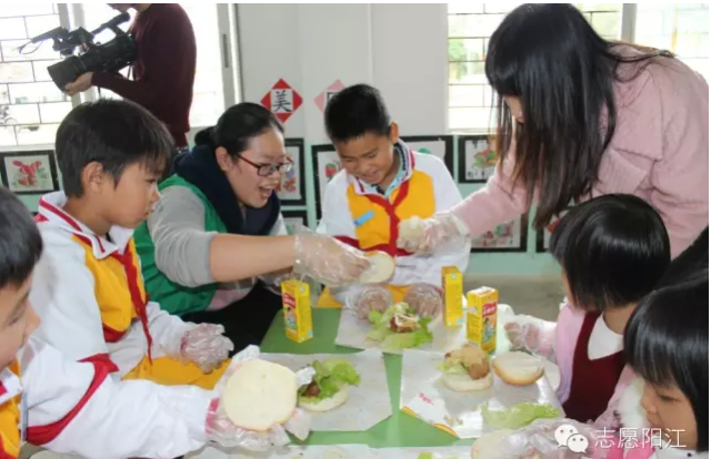 志愿者也有专车啦?-中国青年志愿者网